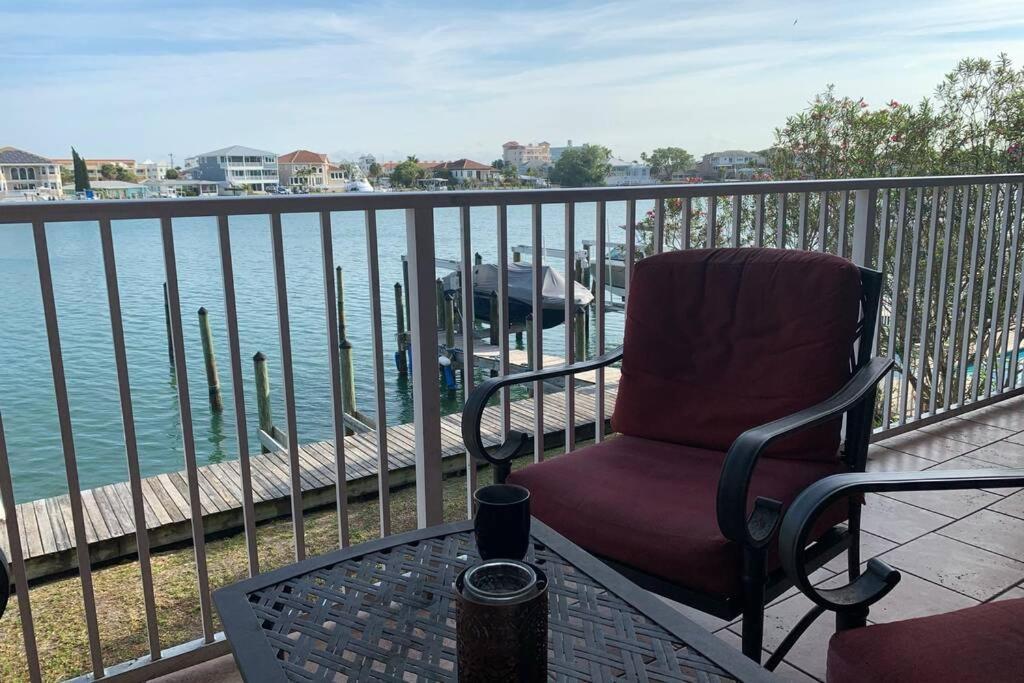 קלירווטר ביץ' Luxury And Spacious Waterside Getaway מראה חיצוני תמונה