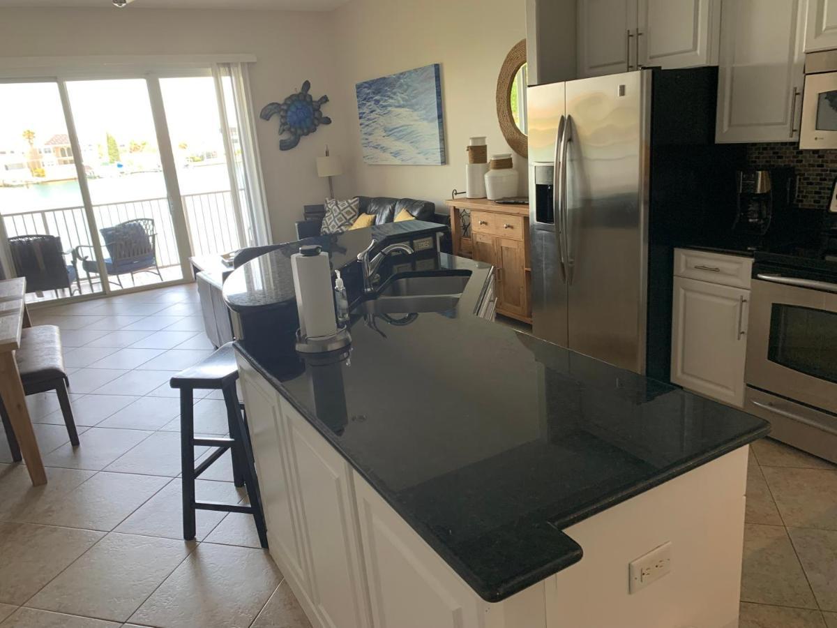 קלירווטר ביץ' Luxury And Spacious Waterside Getaway מראה חיצוני תמונה